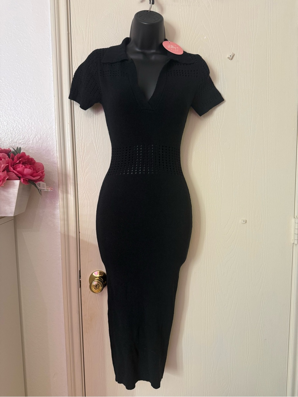 Black Short-Sleeve Collared Knit Midi Dress